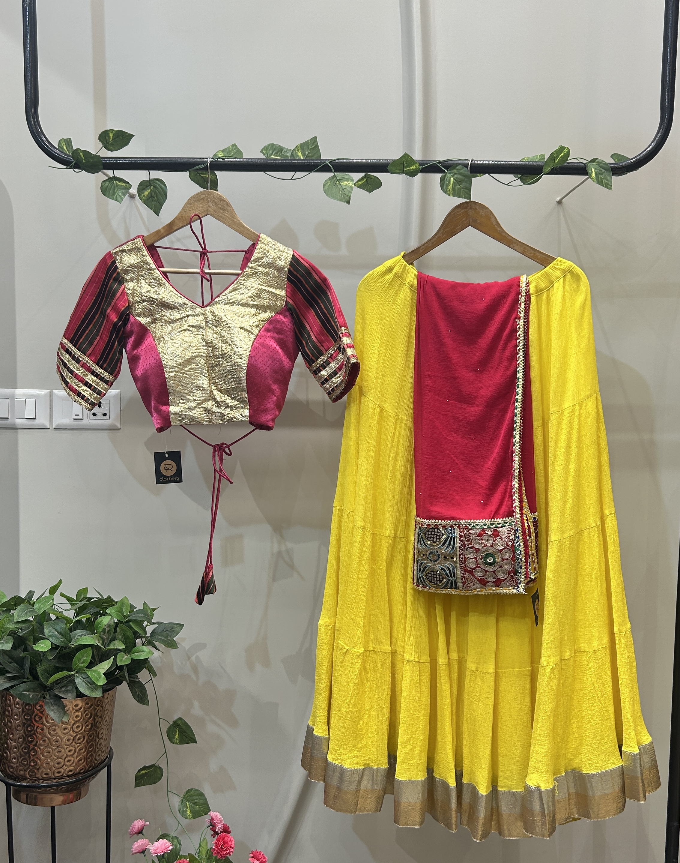 YELLOW  &  PINK